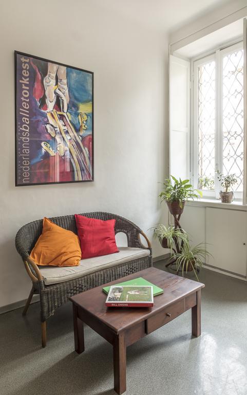 Typical Milanese Flat Apartment Exterior photo